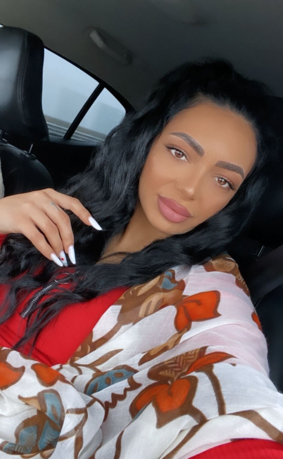 Live sex webcam photo for HottyKathy #288996329