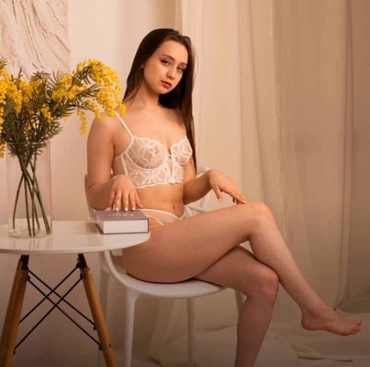 Maria_Hines profile
