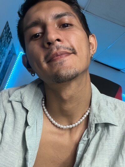 Brianbigcock777 Male Striptease Cam Naked