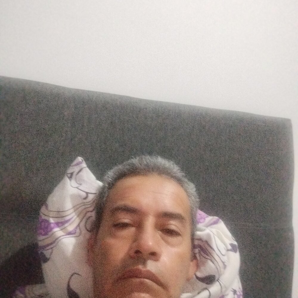 charrrlies8965's Offline XXX Chat