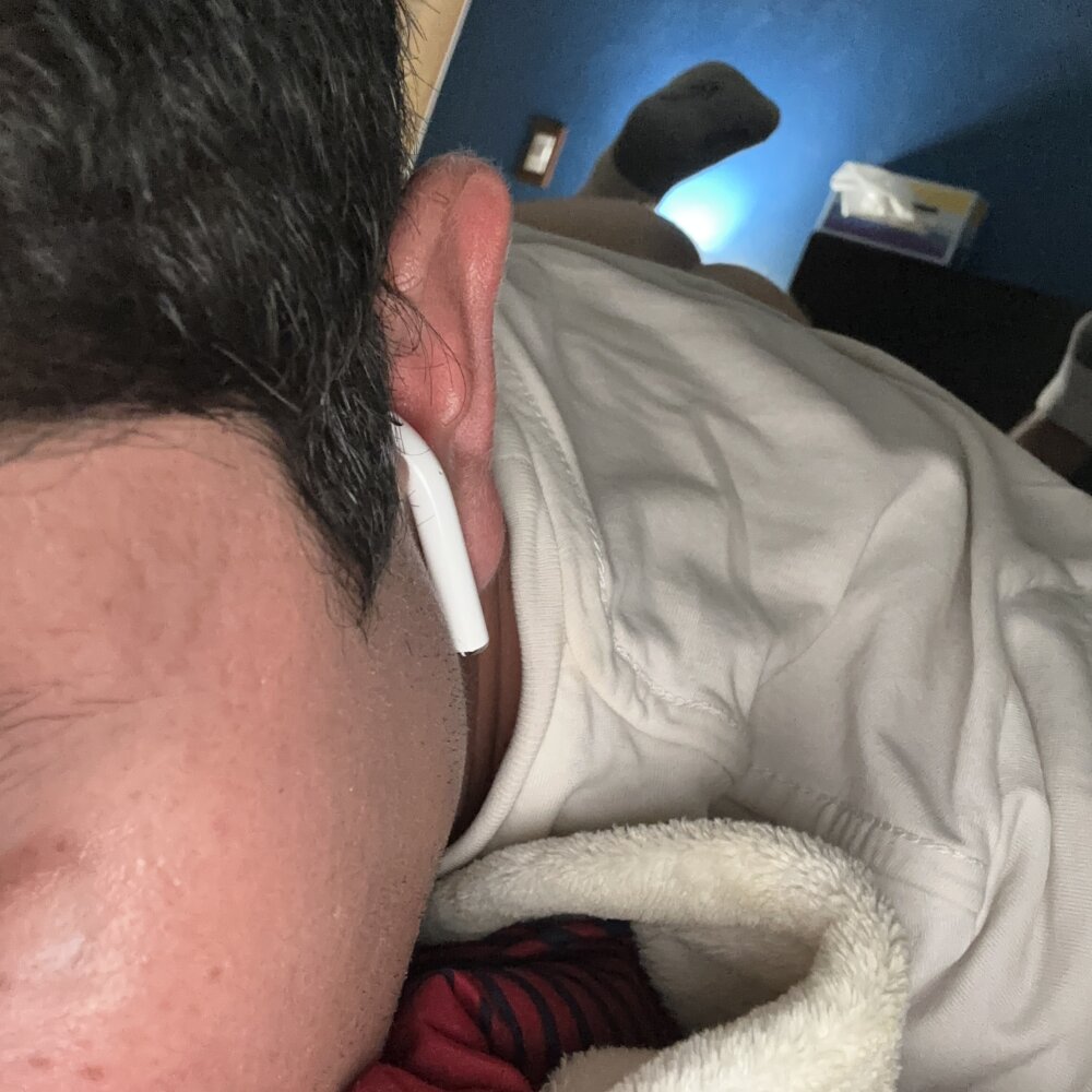 bready272's Offline XXX Chat