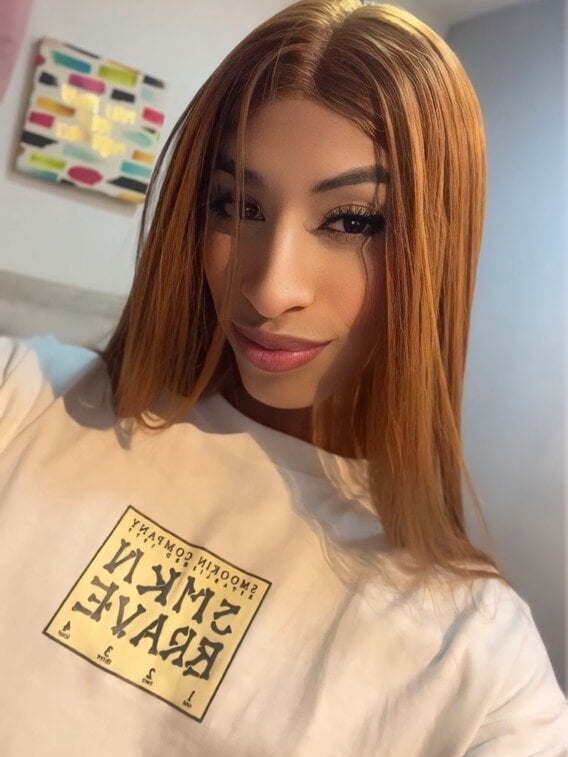 Ataraxia_hot Profile Image