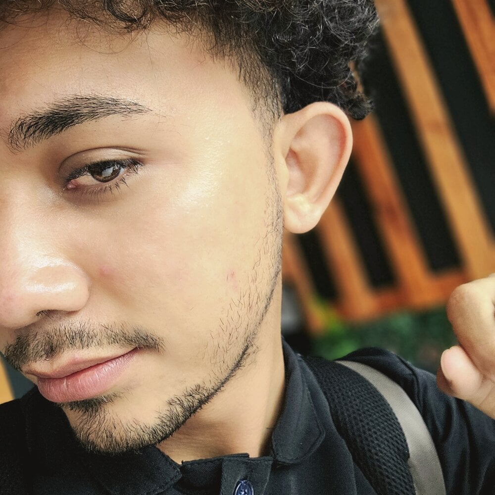 Flacofantasy's Offline XXX Chat