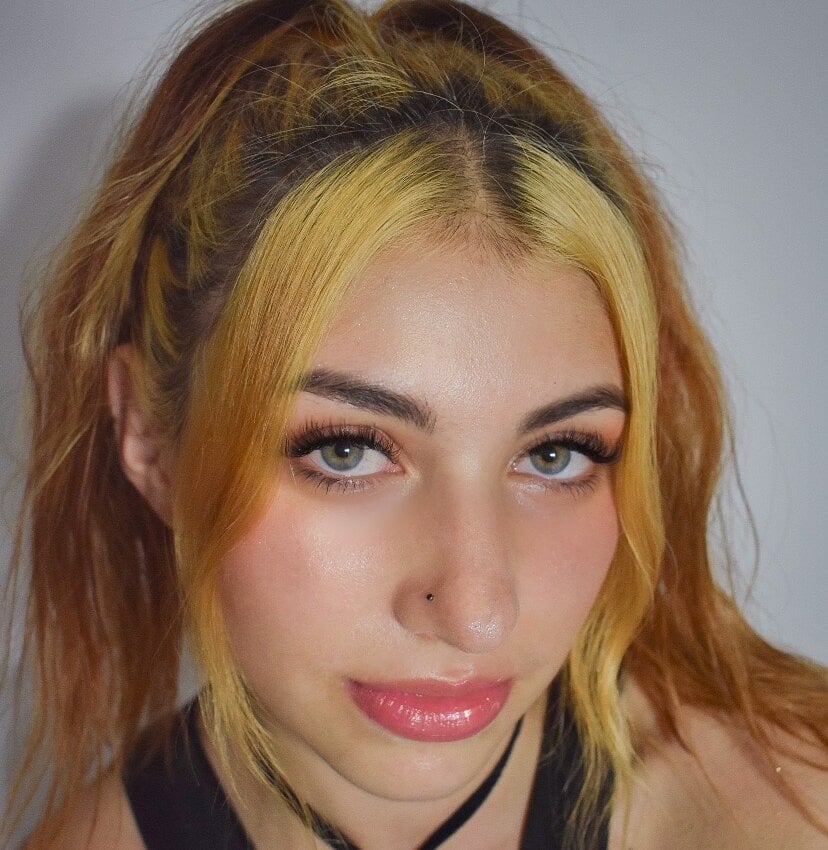 Lissa_hot- profile