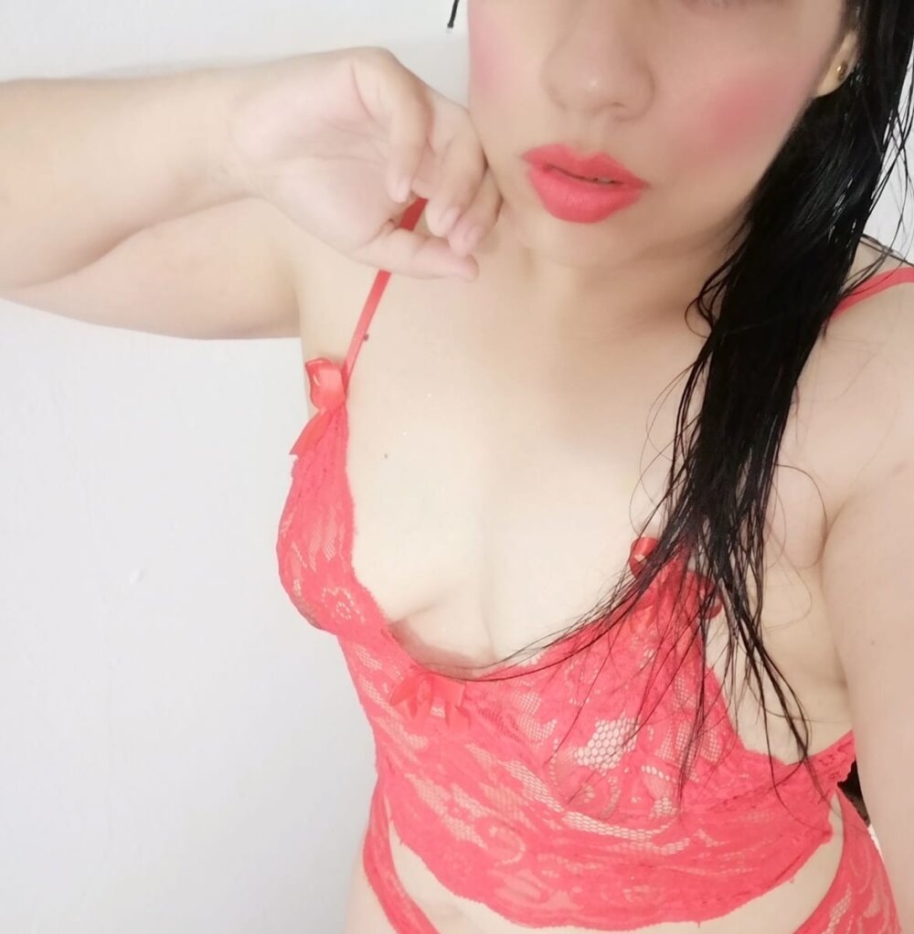 Lorena_amaranto25's Offline XXX Chat