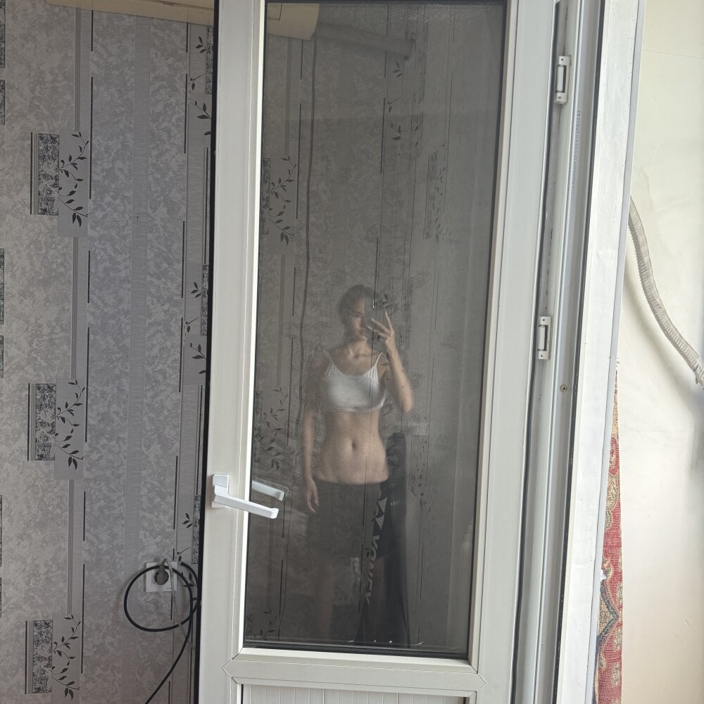 sexlivecamsites.com ymmi19 livesex profile in isle-of-beatiful-women cams