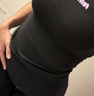 Drella255 on StripChat