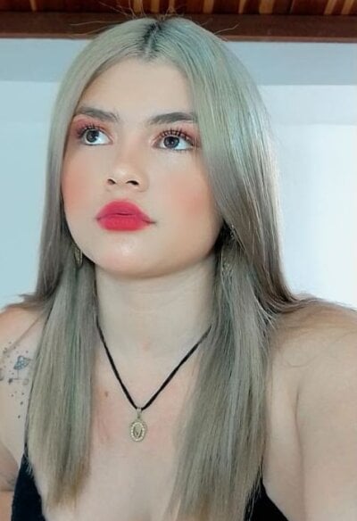 Chloejones__