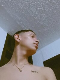 Jeiko_Blakes' Offline XXX Chat