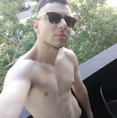 YostinAndSabri private show