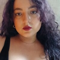 Roxxie_saenz__'s webcam live show