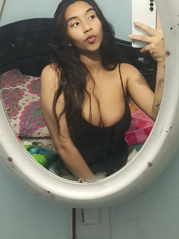 cam-performer.com sara_57 livesex profile in sin-sity cams