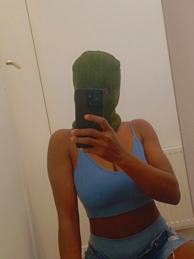 Ebonyqueen10 Female Mobileyoung Online Webcam Strip
