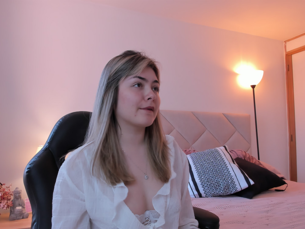Lau_Bee profile