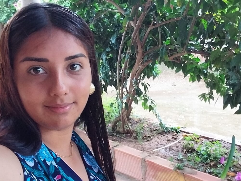 au-rora from stripchat