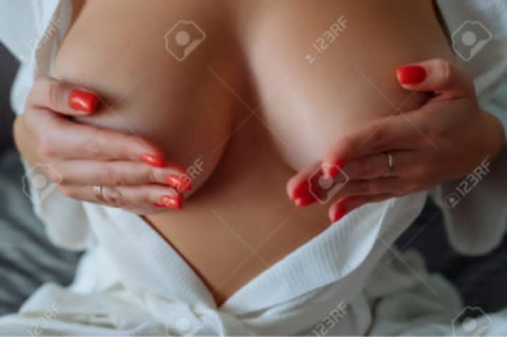 karina_bigboobs