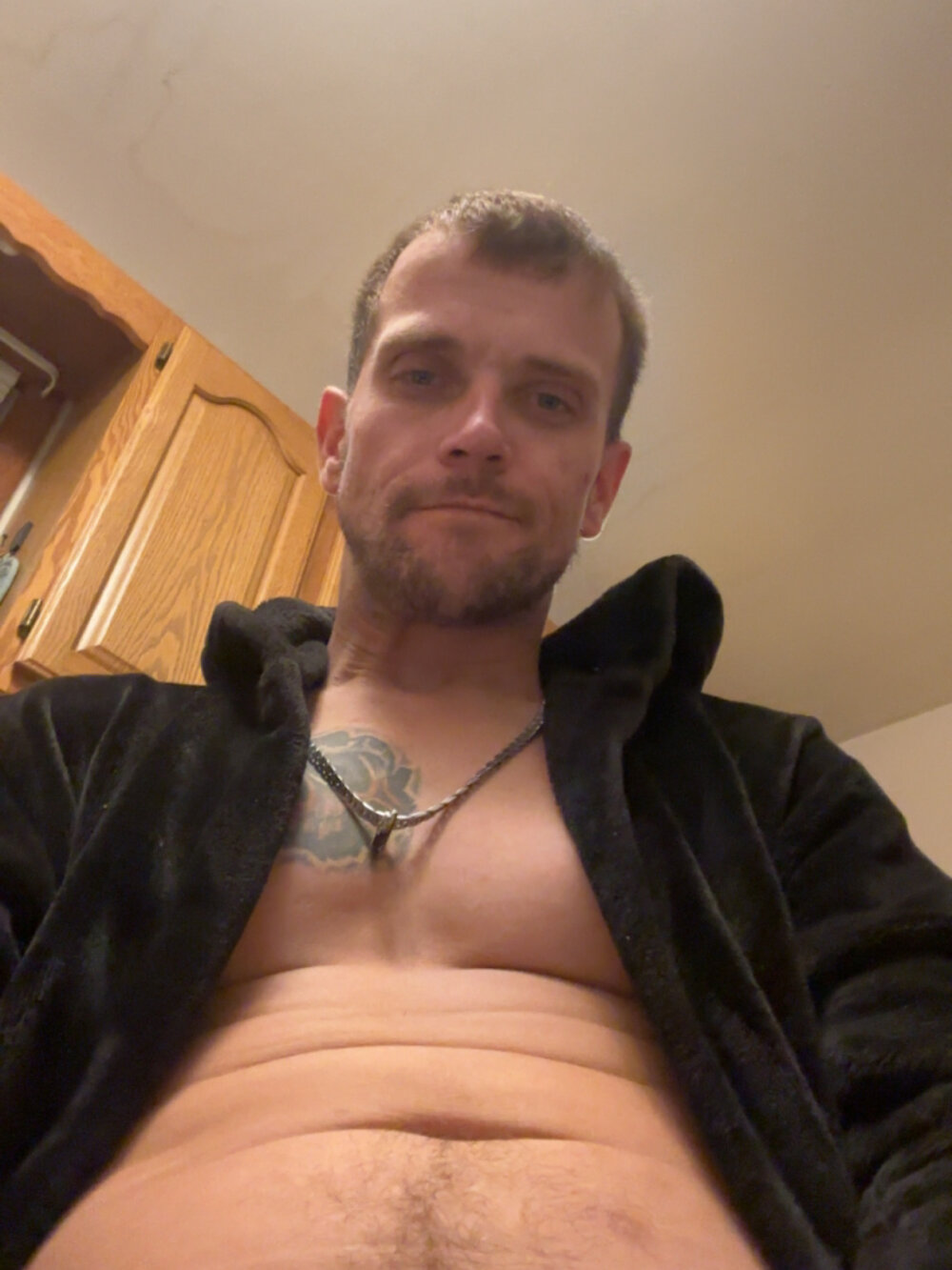 flogrown@xh's Offline XXX Chat