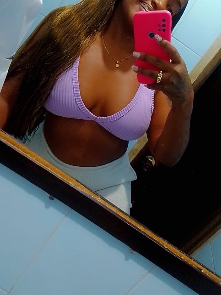 sexcityguide.com sophia31_ livesex profile in french cams