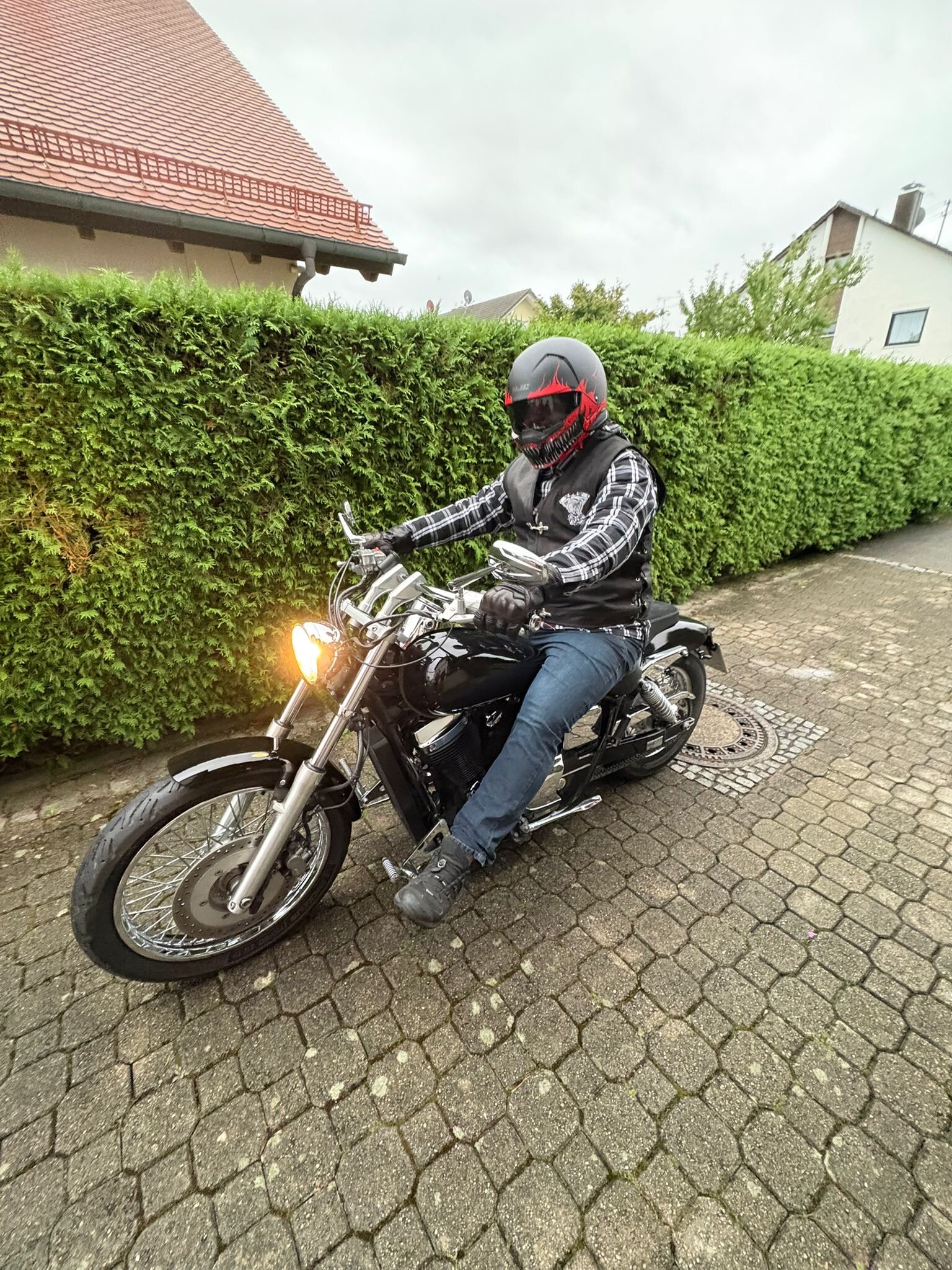 Ermin11032000