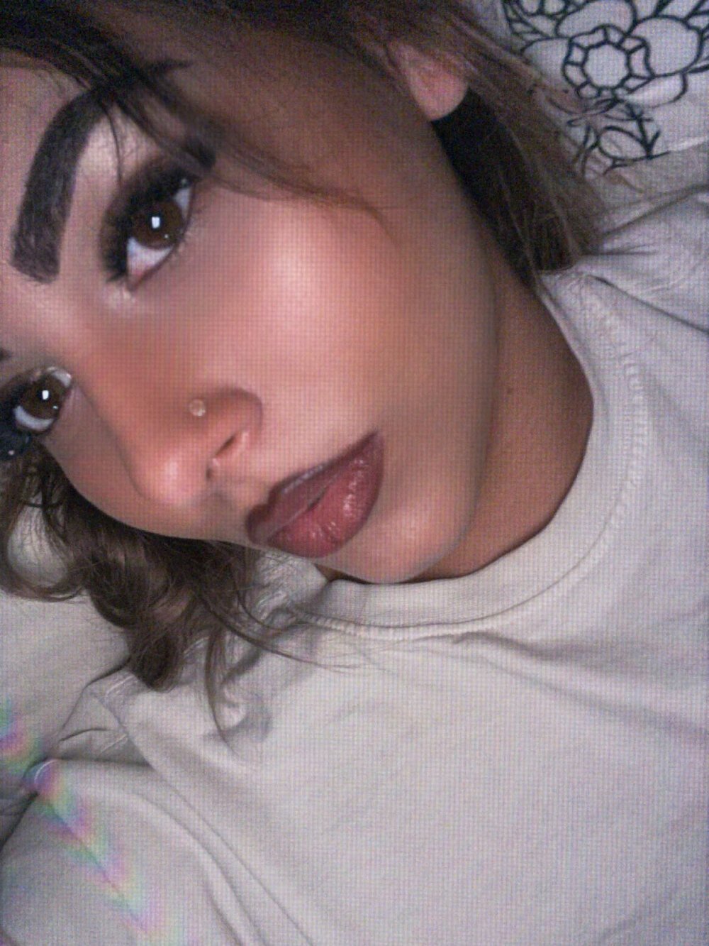iluvcams.com lolaadora livesex profile in blond-hair cams