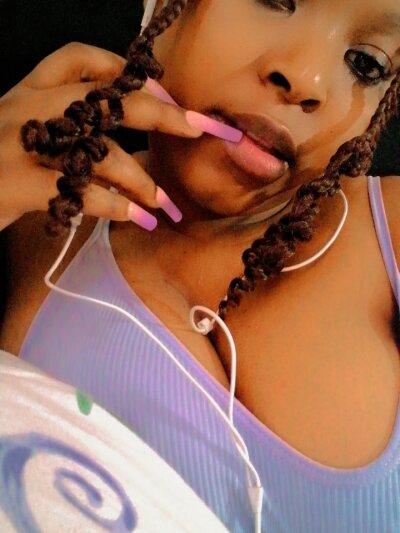 chubyqueenXX 🚺 online chat
