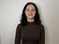 LatinaHuguenin's webcam live show