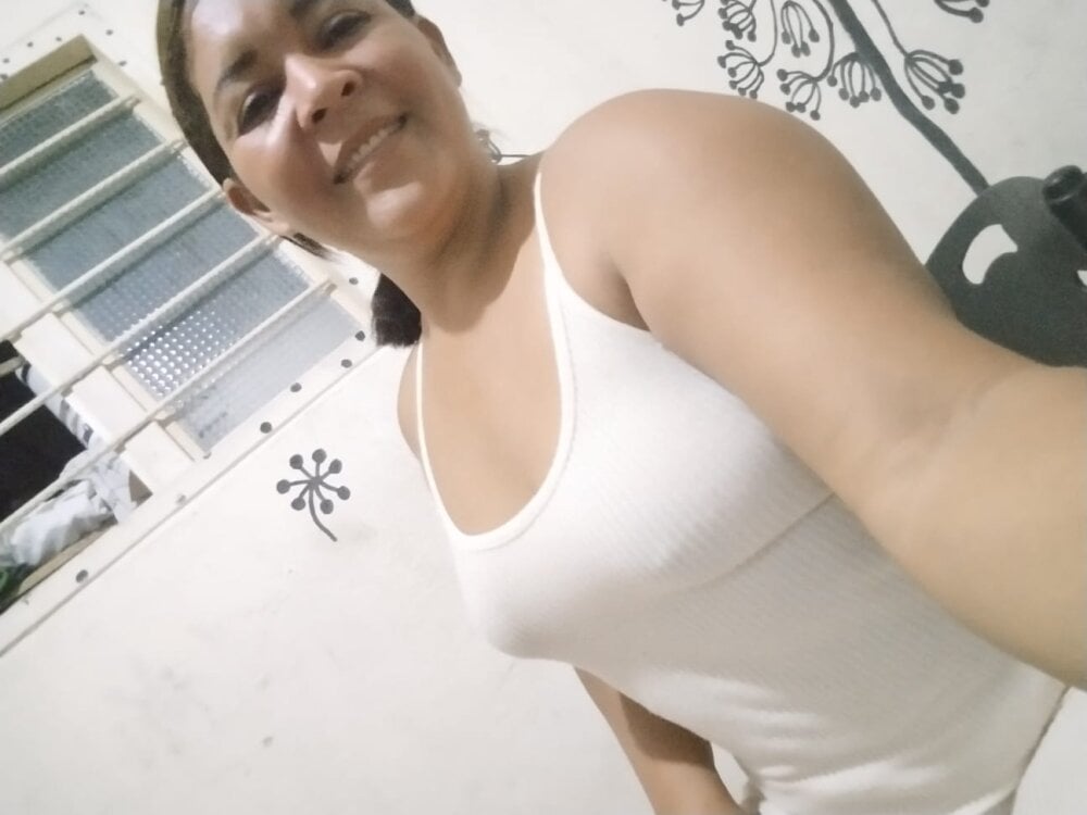 ana_rey1 profile