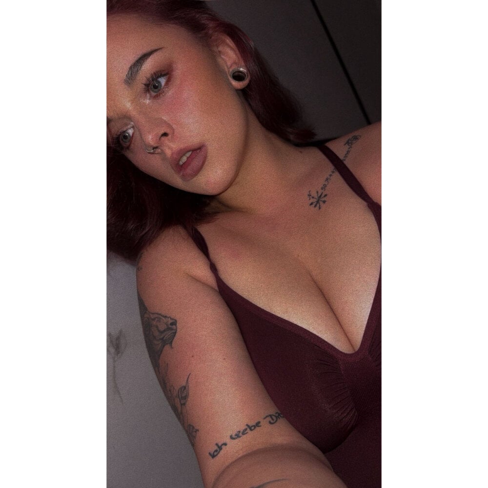 privat-livecam.com dirty_s livesex profile in granny cams