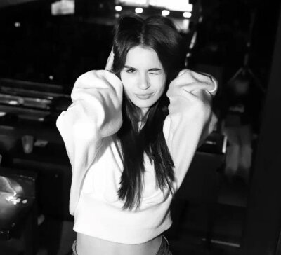 BambiJennifer Live Cam on StripChat and RICams