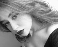 Amelia___hot's Offline Chat Room
