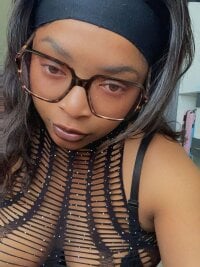 freaksex's Offline Chat Room
