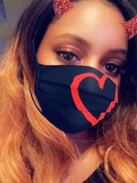 SensualNaee's Offline Chat Room
