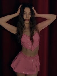Laura_Bess's webcam live show