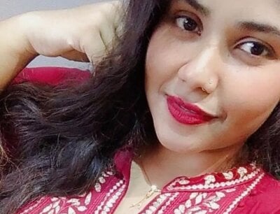 CutePriya613 - Stripchat Girl 