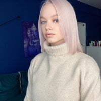 FayWalton's Offline Chat Room