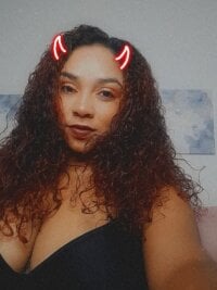 sirena_bigboobss webcam thumbnail