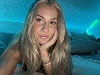 goddesemiiyy's webcam live show