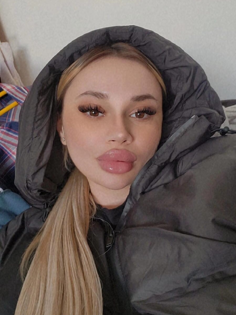 stripchat jadexjade webcam profile pic via livesex.fan