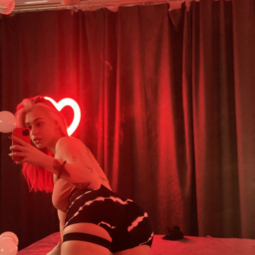 AlissiaaDiamond 🌉 nude webcam chat