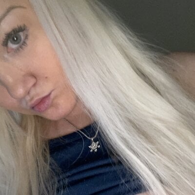 Bigtittyblonde00