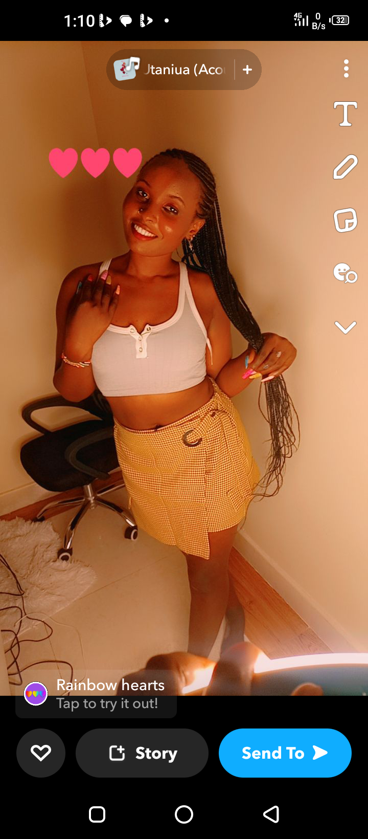 Sexy_velvet_Queen
