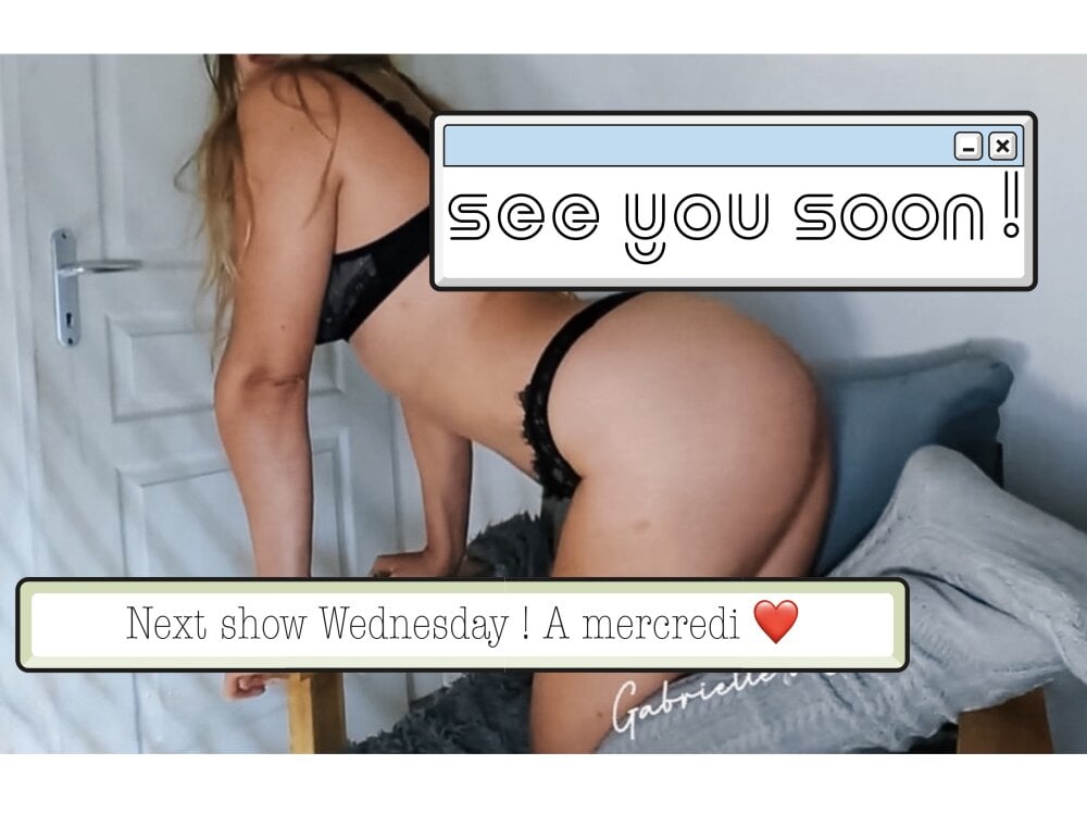 GabrielleDoe's Offline Chat Room