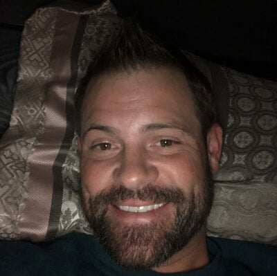 Dilf_Milf_Outdoors Avatar