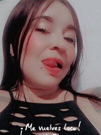 shaira17's Offline Chat Room