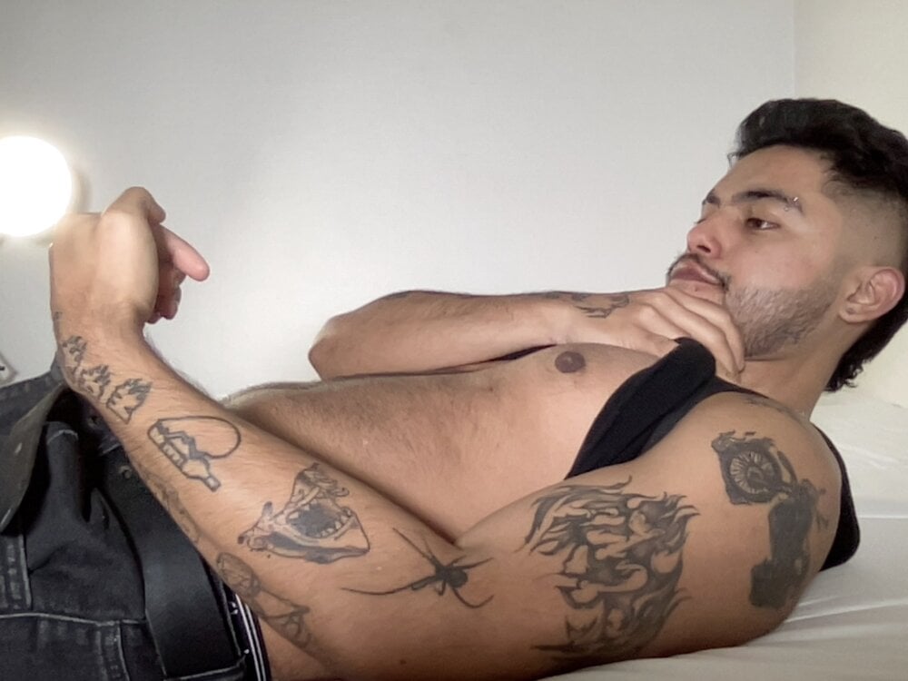 papacitonico profile