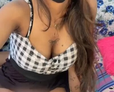 VILLAGE_LOVER_