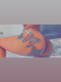 kandiee_redddd's Offline XXX Chat