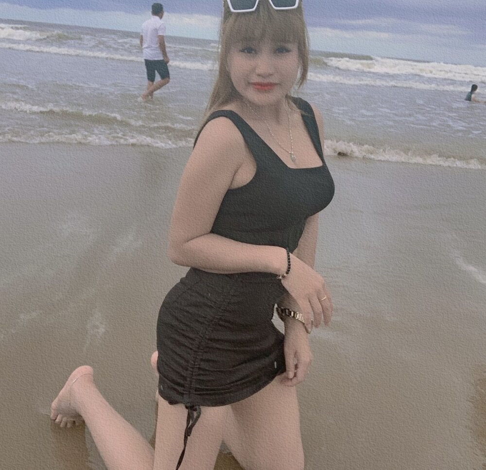 sexcams-joy.com be-xinh2 livesex profile in asia cams