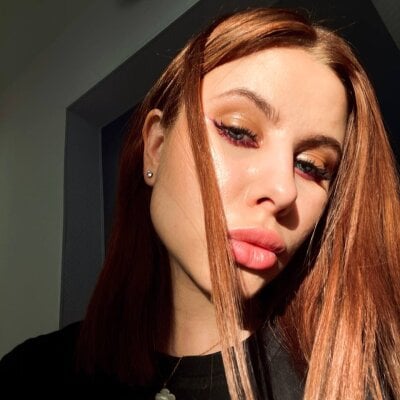 MaxineFake