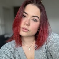 GirlInRed's Offline Chat Room